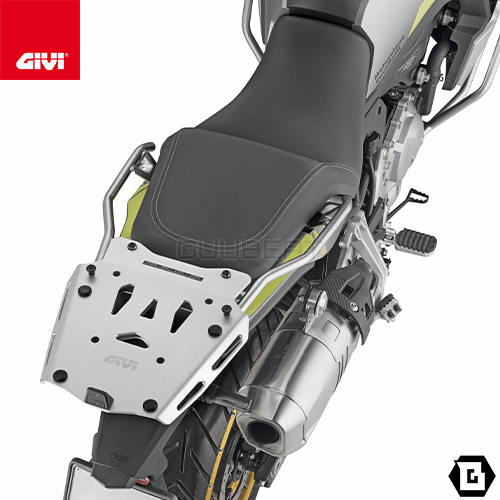 GIVI 【セール!4/30 23:59まで】GIVI M8B ベースプレート GIVI 【セール!4/30 23:59まで】GIVI M8B ベースプレート
