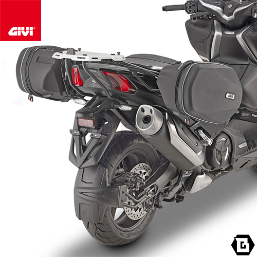 GIVI ロングスクリーン TMAX（sj02j/sj04j）用 GIVI 【セール11/23まで】GIVI D2133ST クリアスクリーン｜YAMAHA TMAX