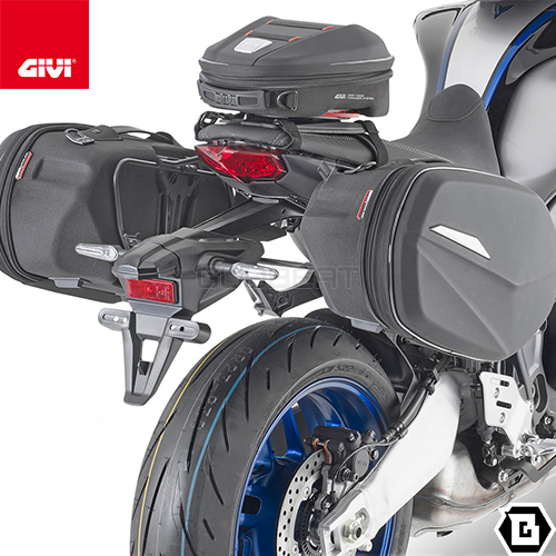 GIVI 【セール！4/30 23:59まで】GIVI 2156FZ リアキャリア モノ