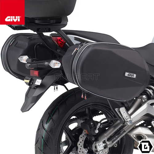 GIVI(ジビ) GIVI 4104FZ キャリア モノラック(MONORACK)トップ GIVI(ジビ) GIVI 4104FZ キャリア モノラック(MONORACK)トップ