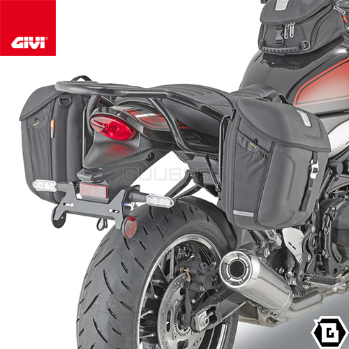 GIVI（ジビ） 【決算セール10/31まで】GIVI A210 ユニバーサル