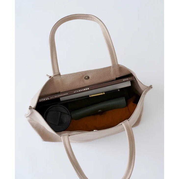 【そら】 REN TOKYO 定番 ピッグハリー トートM ブラック そら様専用】 REN TOKYO 定番 ピッグハリー トートM ブラック