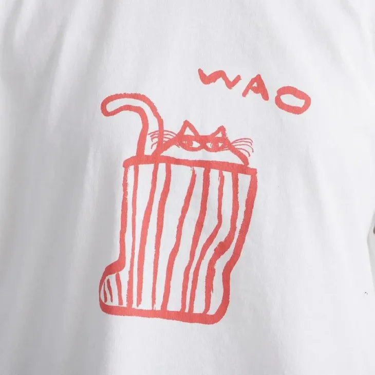 HEAVENLY (ヘブンリー) | PRINT T-SHIRT "GIRL & CAT" (beige) | Tシャツ 猫 キャット HEAVENLY ヘブンリー / マボさん］ #020 Print T-Shirt ” Wao