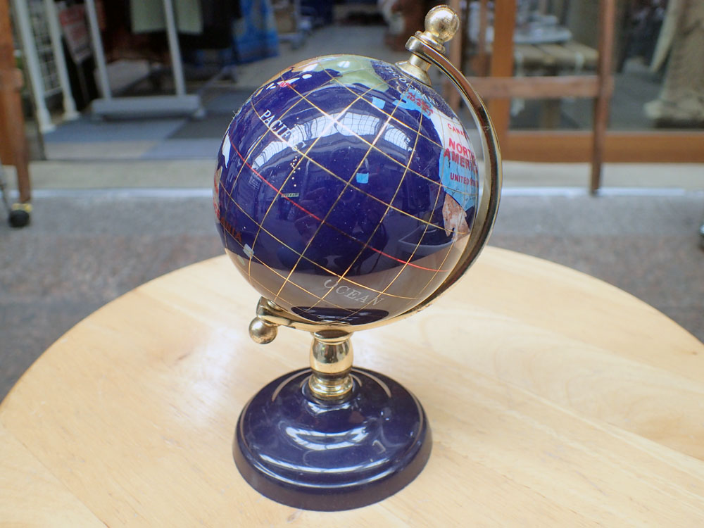 【天然石】地球儀 (315g) : globe-315g : ハゲオムスビネット - 通販
