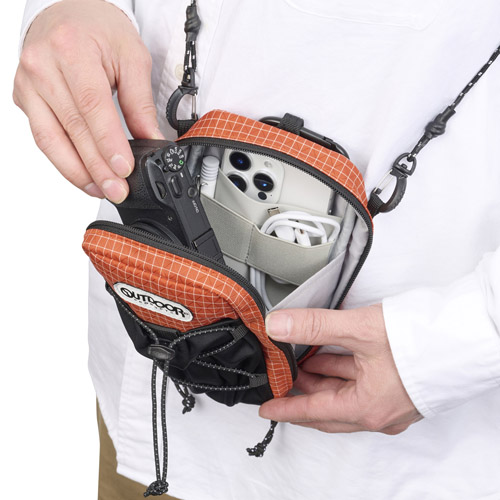 OUTDOOR PRODUCTS（アウトドアプロダクツ） スマートフォンポーチ 07 オレンジ ODPPO7OR 4977187209891 |  | 02