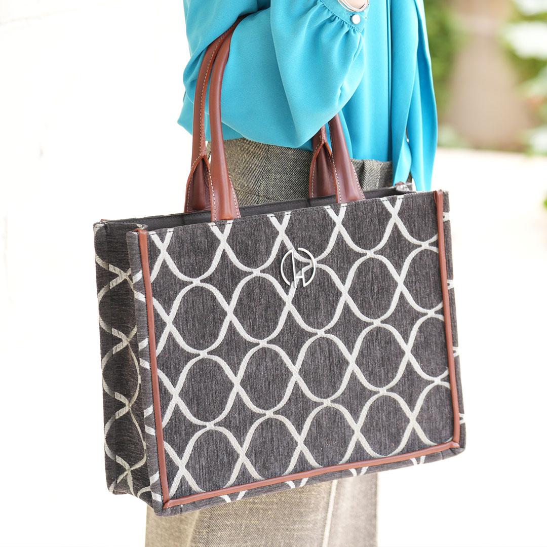 傳濱野 【傳濱野】《秋冬限定》自然の色彩美を 「風月模様」に織り込ん