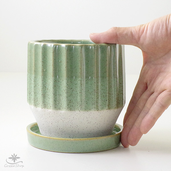 縦波ポット グリーン 約4号 受け皿付 おしゃれ 植木鉢 陶器製 : 花飾る