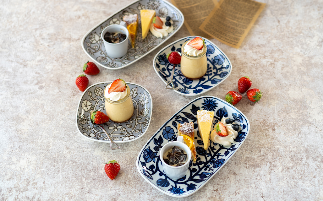 赤と白の花模様 深鉢 胡蝶蘭 生花 白ピンク / 鉢 ノーマル 赤金 - 京都で胡蝶蘭と