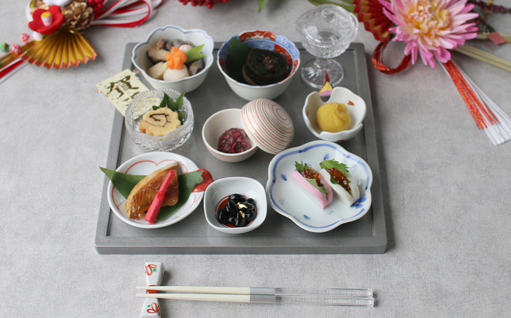 白磁一本線 桜型小付 ミニ小鉢 豆鉢 9.5cm 波佐見焼 // 和食器 食器 鉢