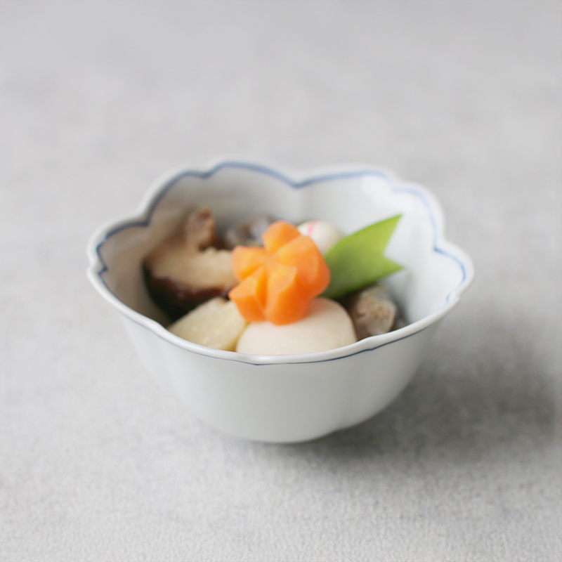 波佐見焼 白磁一本線 桜型小付 ミニ小鉢 豆鉢 9.5cm 鉢 深小鉢 花型