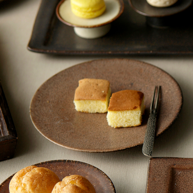 食器 和食器 皿 取皿 菓子皿 カネコ小兵 土物風マット ケーキ皿 16cm