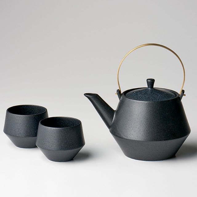 frustum フラスタム 土瓶 850ml(つる真ちゅうゴールド) 煎茶碗2客
