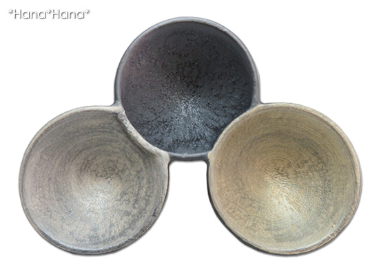 晶雲母銀彩 金銀 足付き珍味鉢 (3連) 有田焼 // 和食器 豆皿 仕切皿 塩