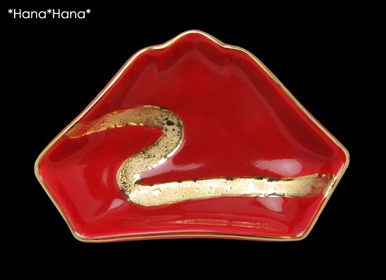 赤釉金流水 富士山 豆皿 (レッド/ゴールド) 8cm 有田焼 // 和食器 食器