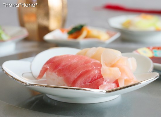 有田焼　和食器 銘々皿　梅むすび 朱線 中皿 ５枚セット 有田焼 和食器 銘々皿 梅むすび 朱線 中皿 5枚セット
