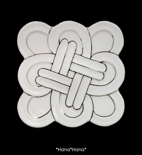 新品未使用　有田焼　渕プラチナ小皿　線吉祥むすび 6枚セット 新品未使用 有田焼 渕プラチナ小皿 線吉祥むすび 6枚セット 楽天市場