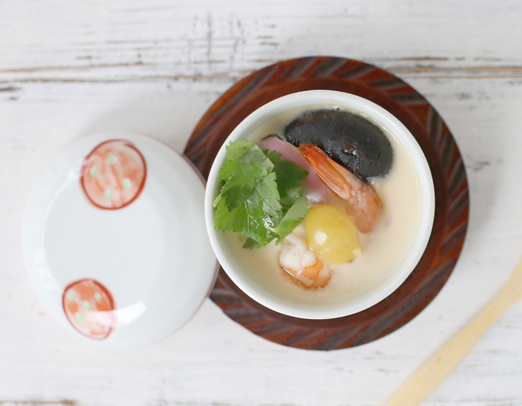 たち吉　赤絵菱型　茶碗蒸し　飛島窯羽子板皿　三川内焼き白磁　蓋付き椀　No.5 m45131625614_1.jpg?1710150453