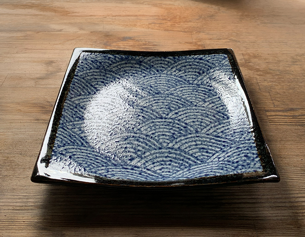 大特価品／ 青海波渕黒角大皿 23.3cm 美濃焼 磁器 食器洗浄機対応 電子