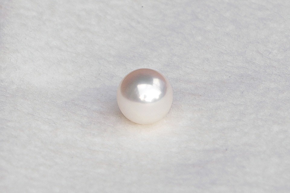 オーロラ天女 花珠真珠 アコヤ リング用ルースパール 9.0mm-9.5mm 無調