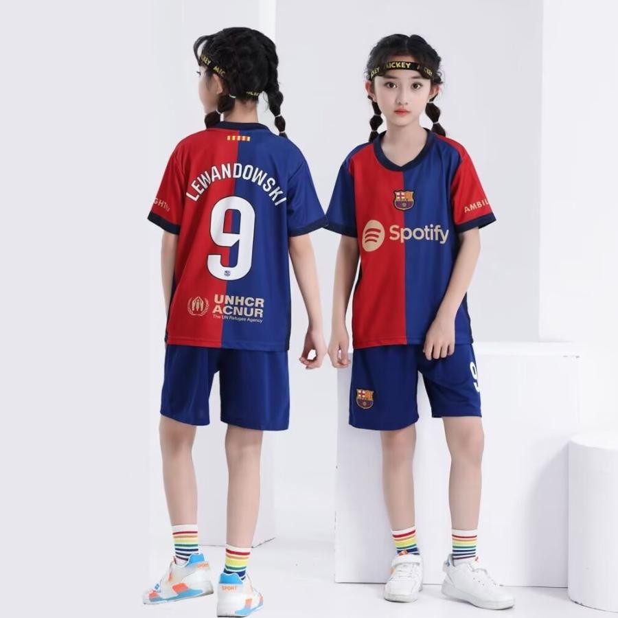 2526スタイル更新 キッズ 子供用 サッカー ウェア 上下着 セットアップ ユニフォーム スポーツウェア サッカーウェア ジュニア トレーニング |  | 17