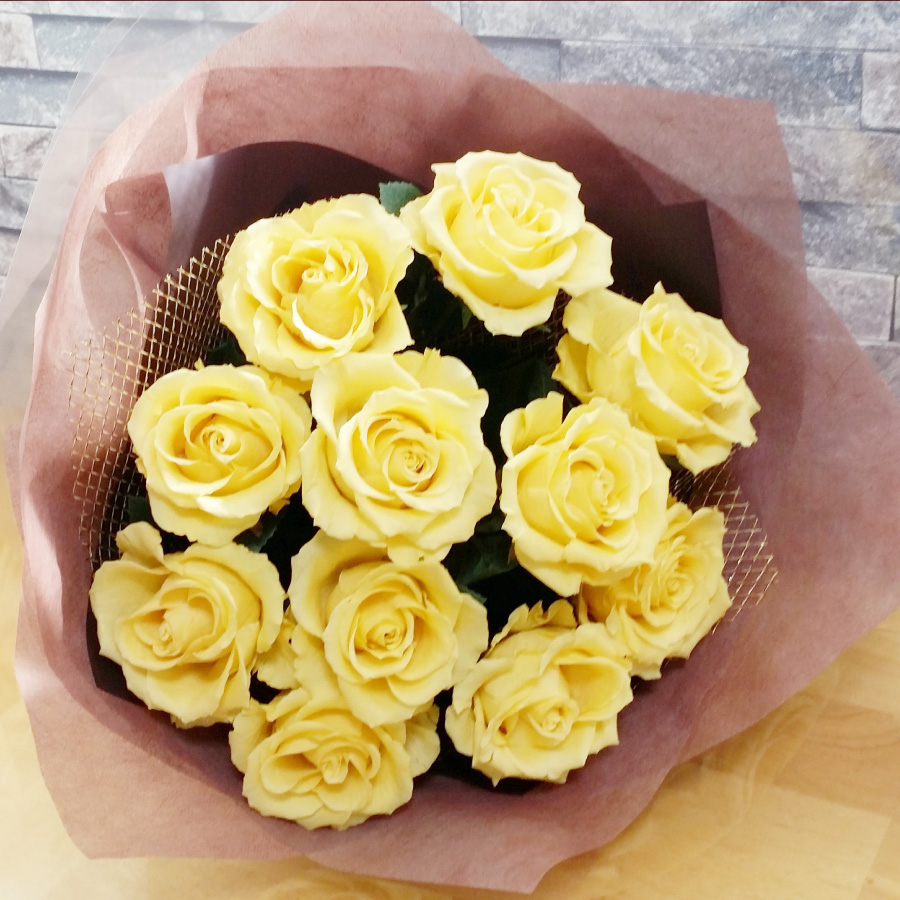誕生日 プレゼント 女性 還暦祝い 退職祝い 送別 枯れない大バラの花束