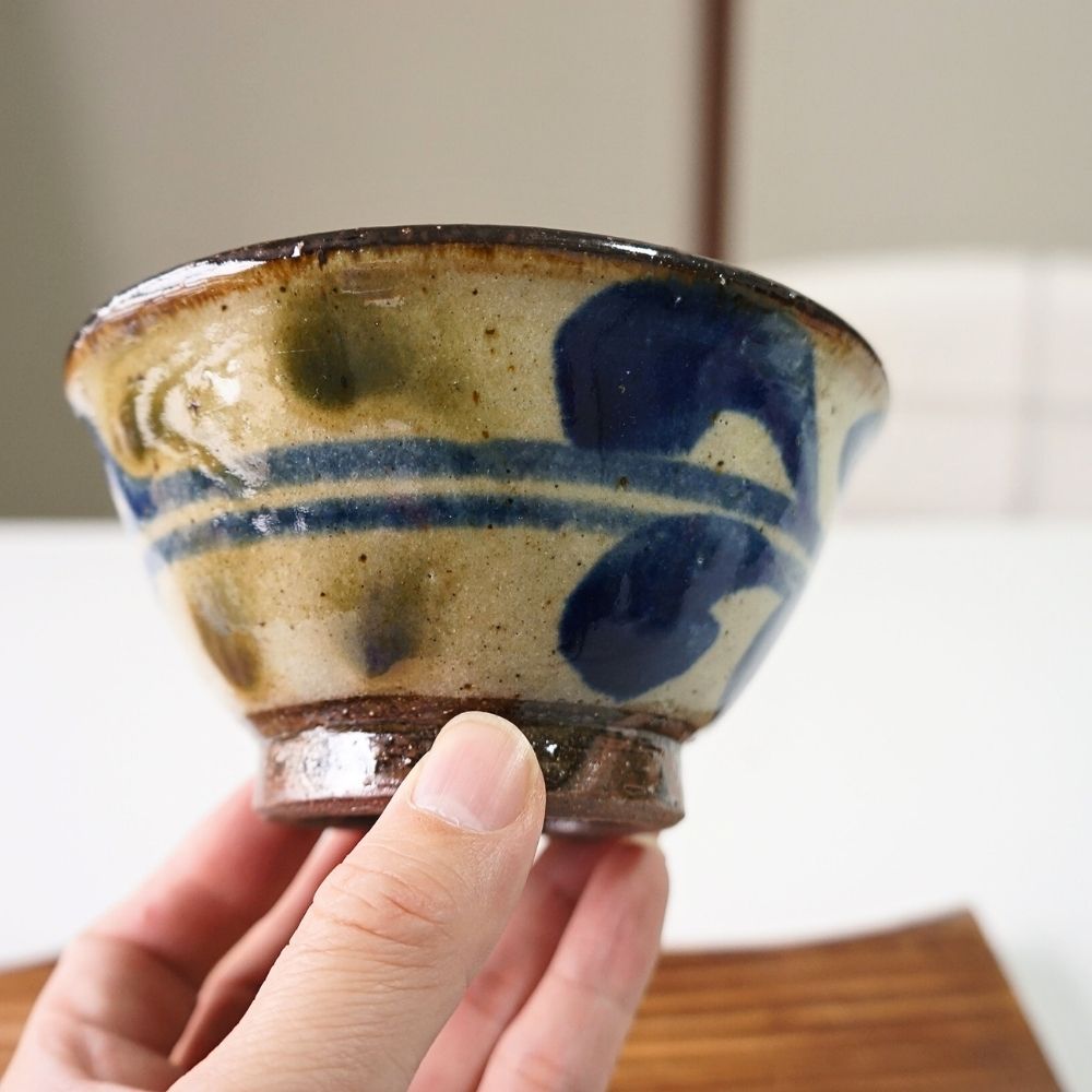 やちむん 反茶碗 4寸マカイ 陶芸こまがた デイゴ柄 コバルト お茶わん