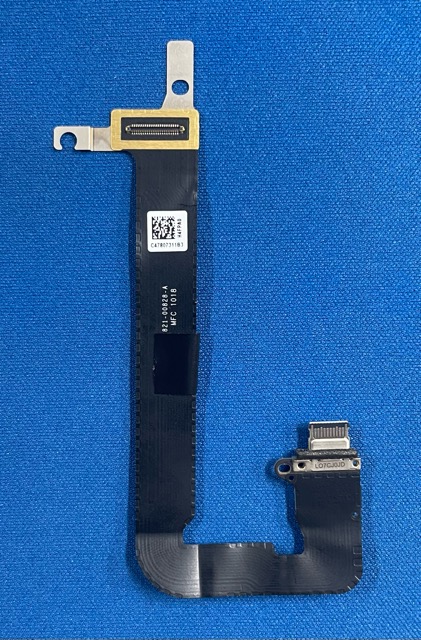 デルノートパソコン Inspiron 14　5490 P116G　充電ケーブル付 デルノートパソコン Inspiron 14 5490 P116G 充電ケーブル付 デル