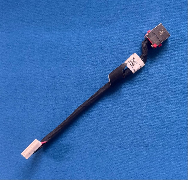 Latitude（Dell） 純正 新品 DELL Latitude 3320 等用 DCジャック