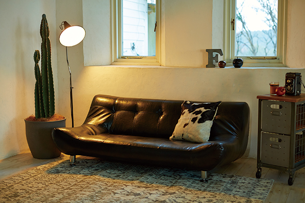 《送料込》 ソファー　ジャスティスV-BK（ブラック） 【NAN8575256841】(30280円)