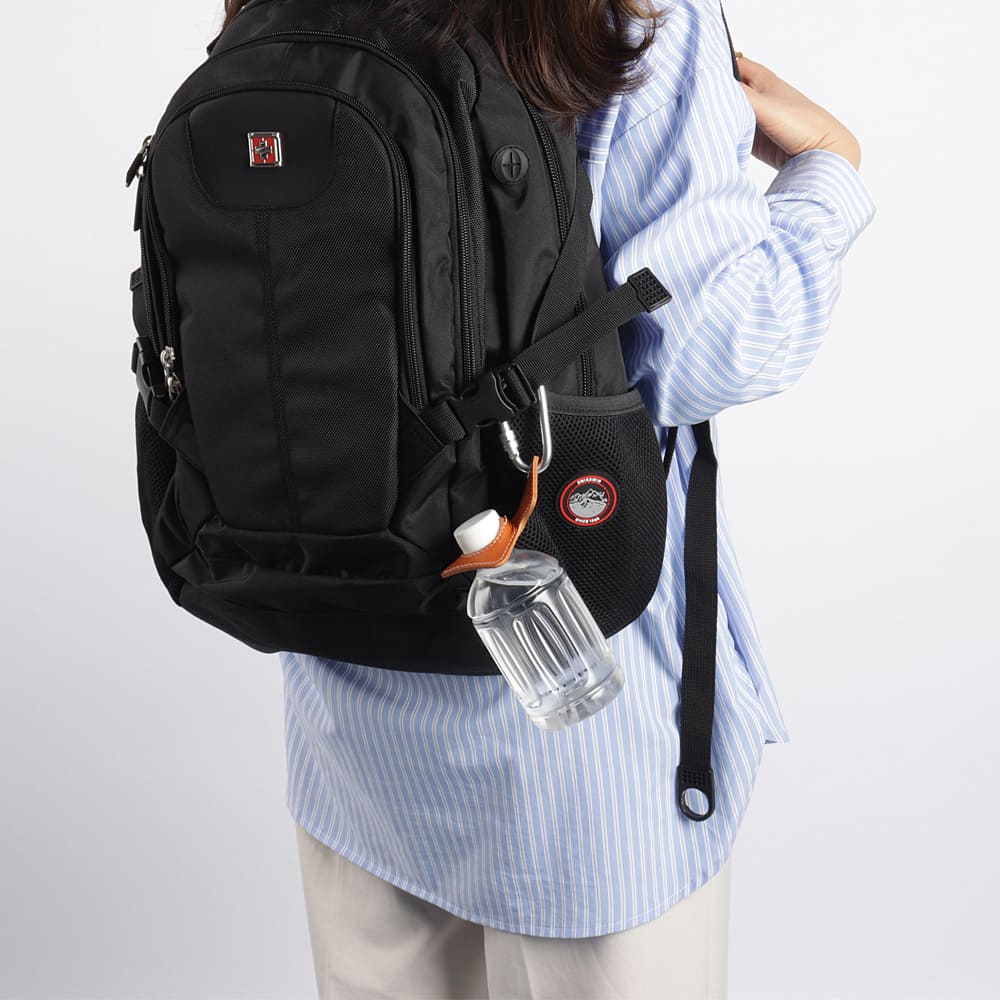 日本製 ペットボトル ホルダー 本革 カラビナ ボトル フック レザー