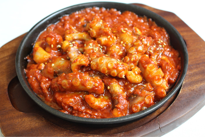 送料無料（一部地域を除く）】 ナッチポックン (テナゴたこ炒め) 激辛口 ☆冷凍食品 320g(約1〜2人用) クール便選択必要 その他食品 