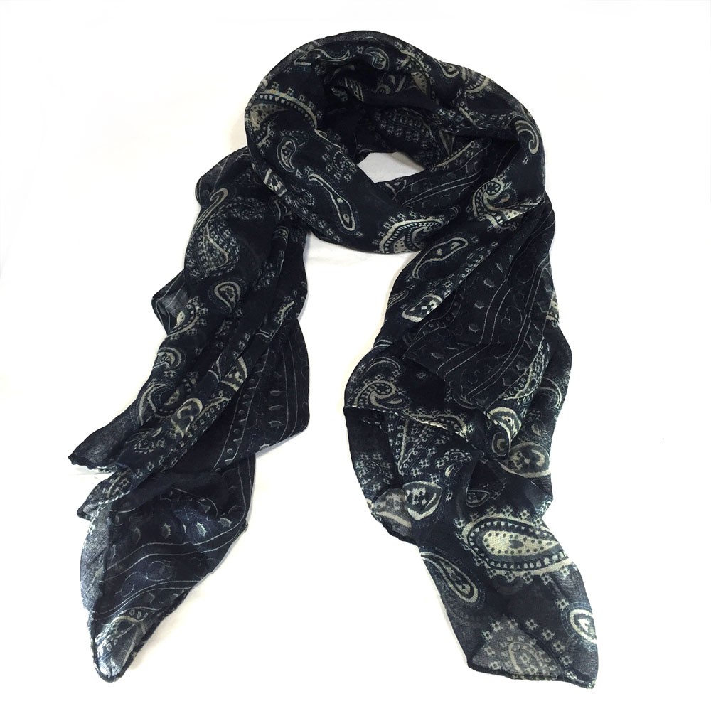 大判バンダナ柄シフォンストール