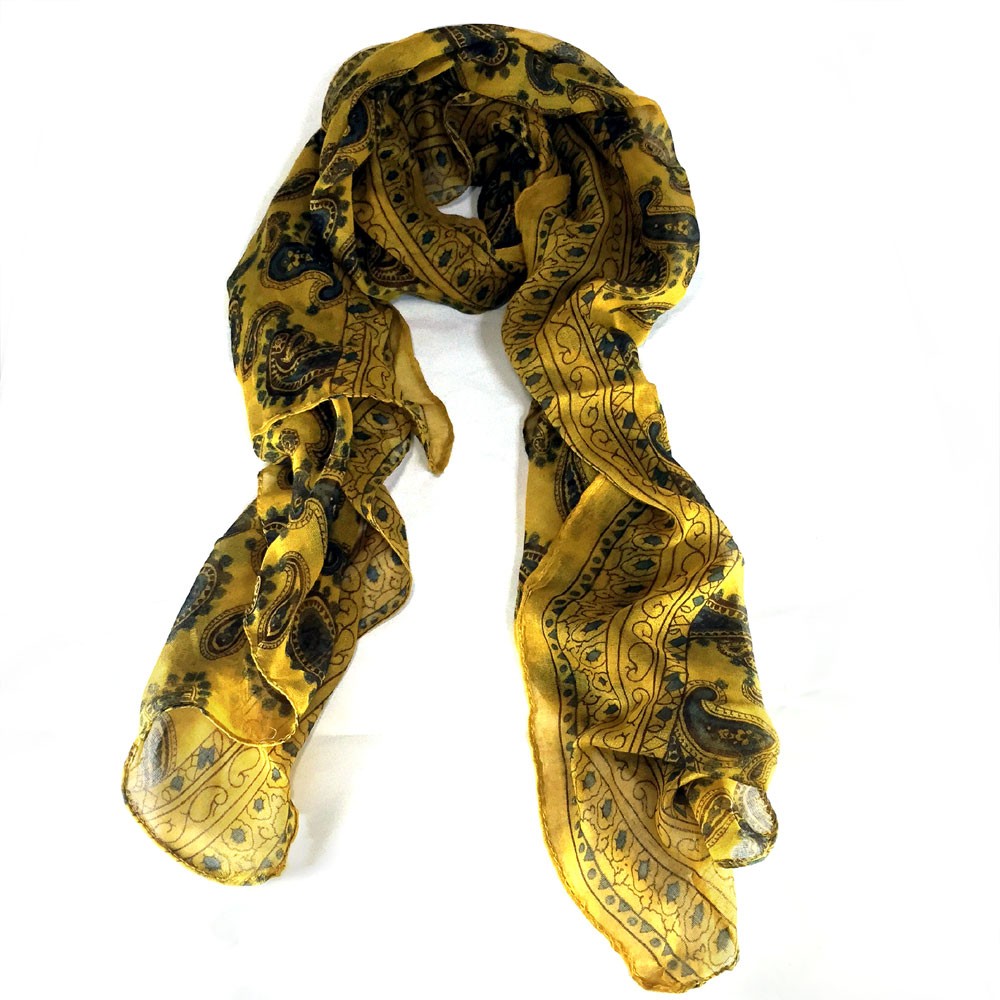 大判バンダナ柄シフォンストール