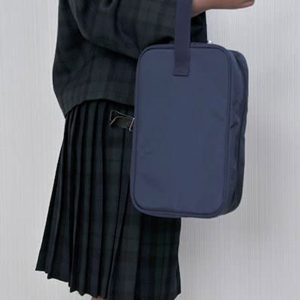 受験シューズケース ファスナー式紺色ナイロン製・シューズバッグ