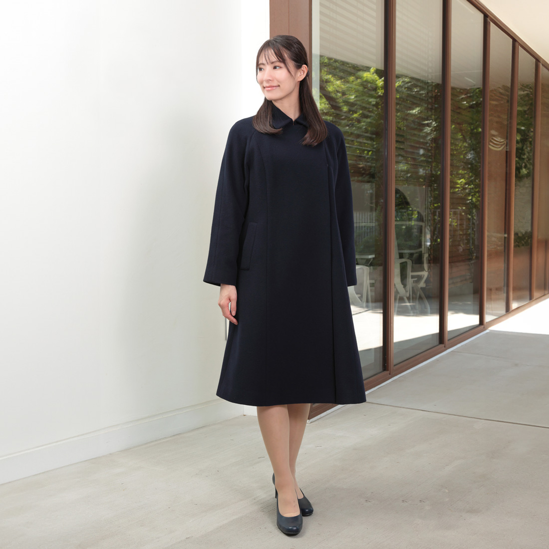 純日本製 純国産 メリノウール100％ お母様用比翼仕立て濃紺コート