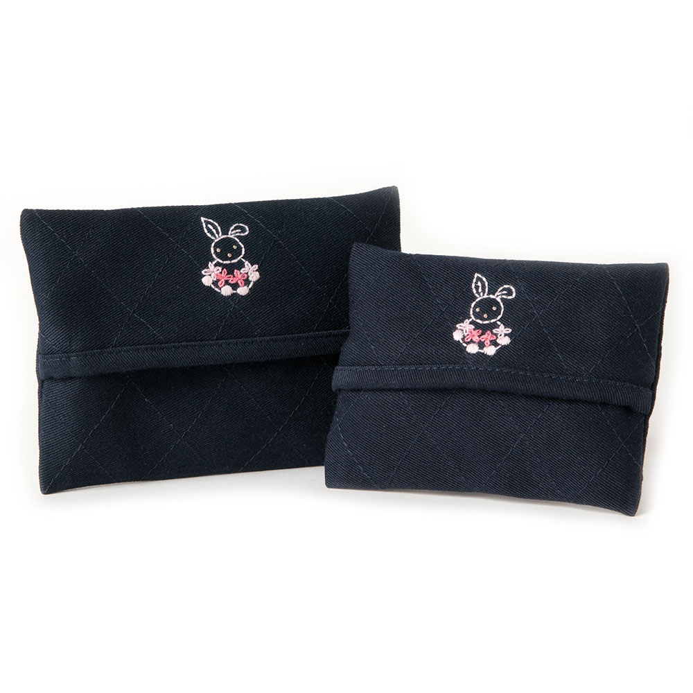 手刺繍ティッシュケース