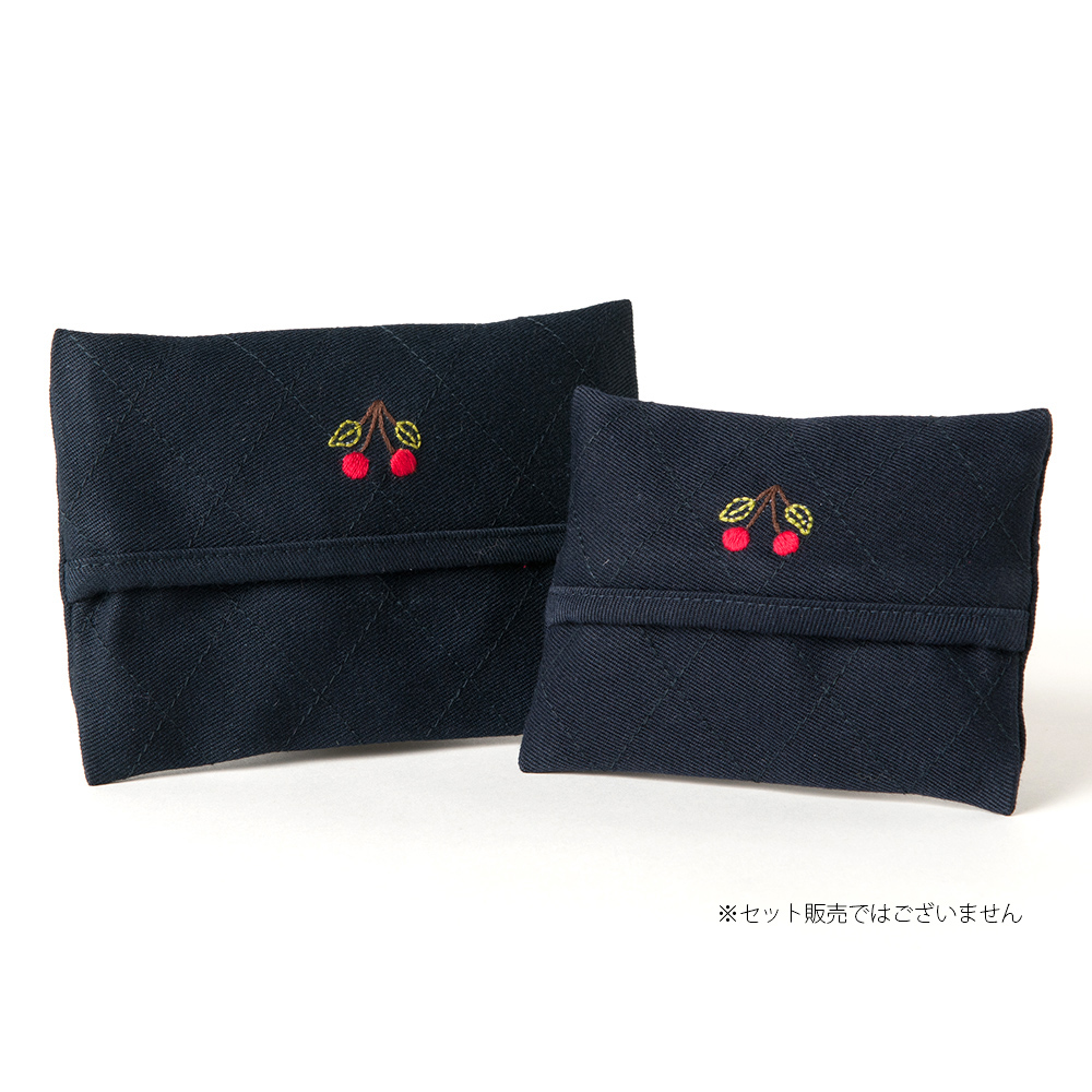手刺繍ティッシュケース