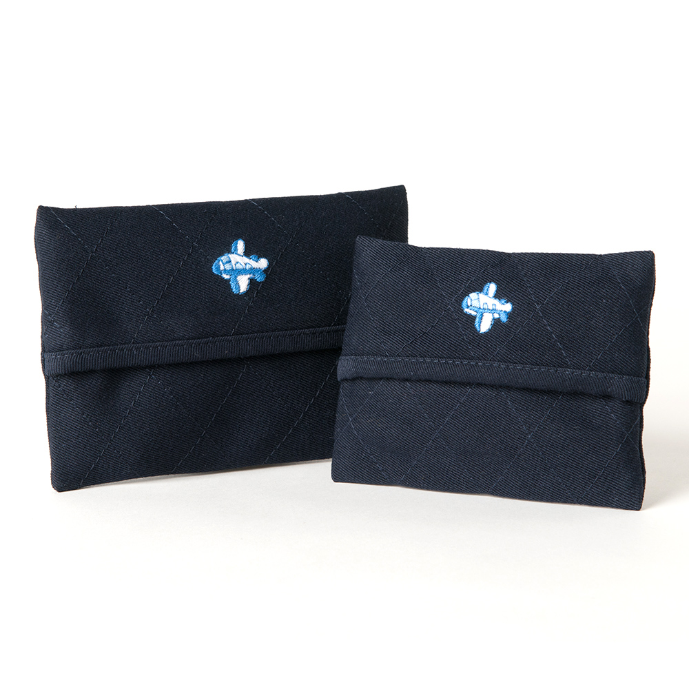 手刺繍ティッシュケース
