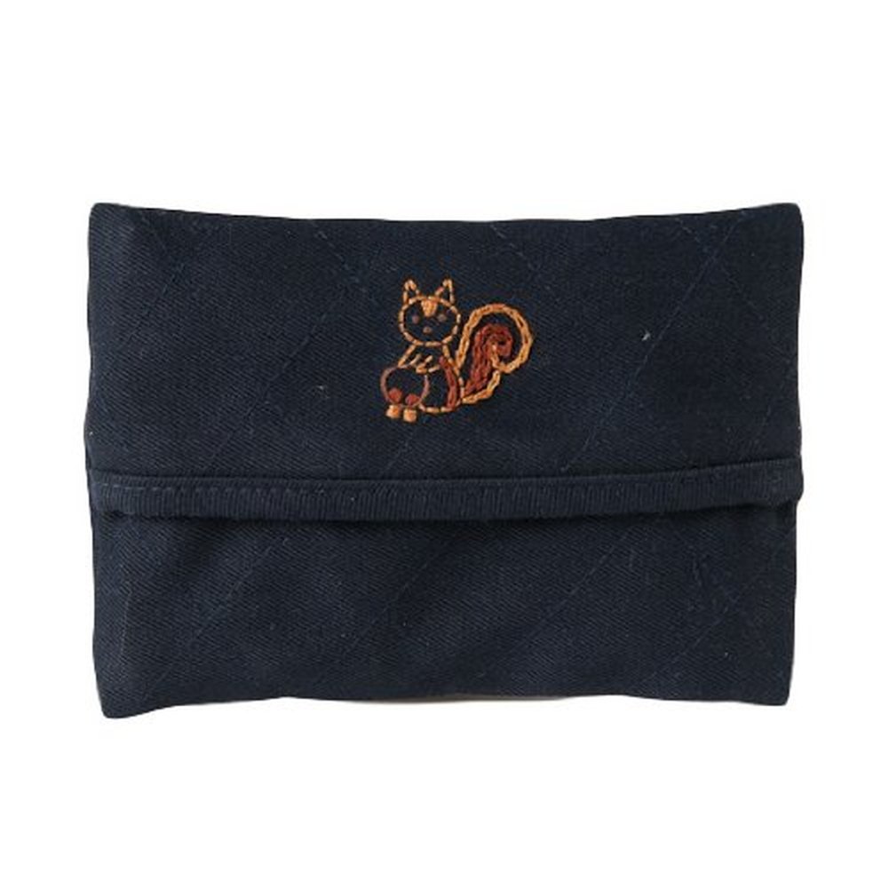 手刺繍ティッシュケース