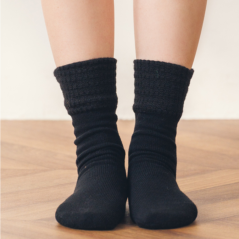 靴下 ルームソックス ヨガソックス あったか レディース 冬用 秋 厚手 靴下 防寒 足首 踵かかとケア しっとり 温める 暖かい あたたかい ふんわり | Lee.che | 01