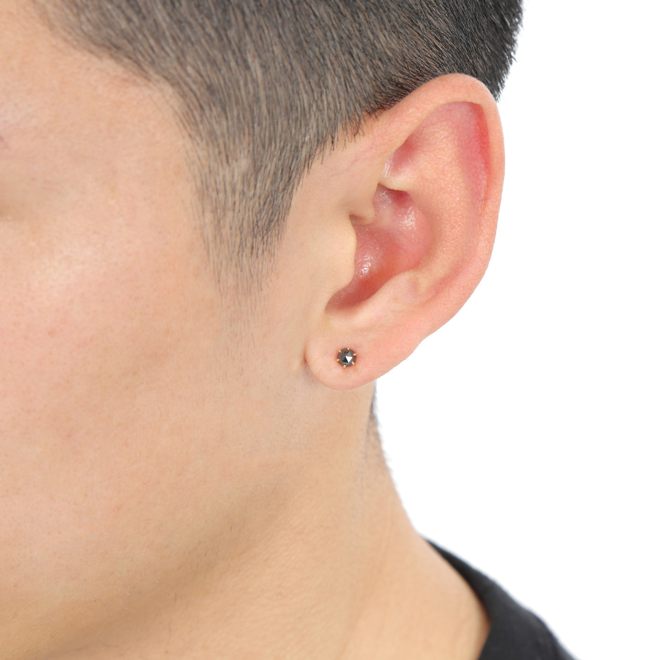 18金 ピアス ブラックダイヤモンド 一粒 4mm 0.2ct ローズカット