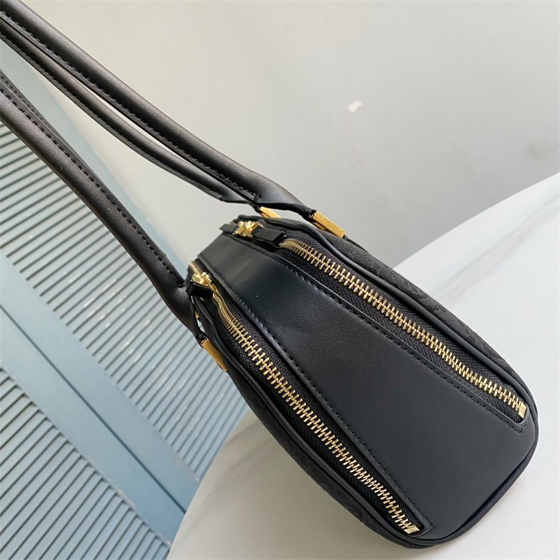 TORY BURCH トリーバーチ Tモノグラム クロスボディバッグ