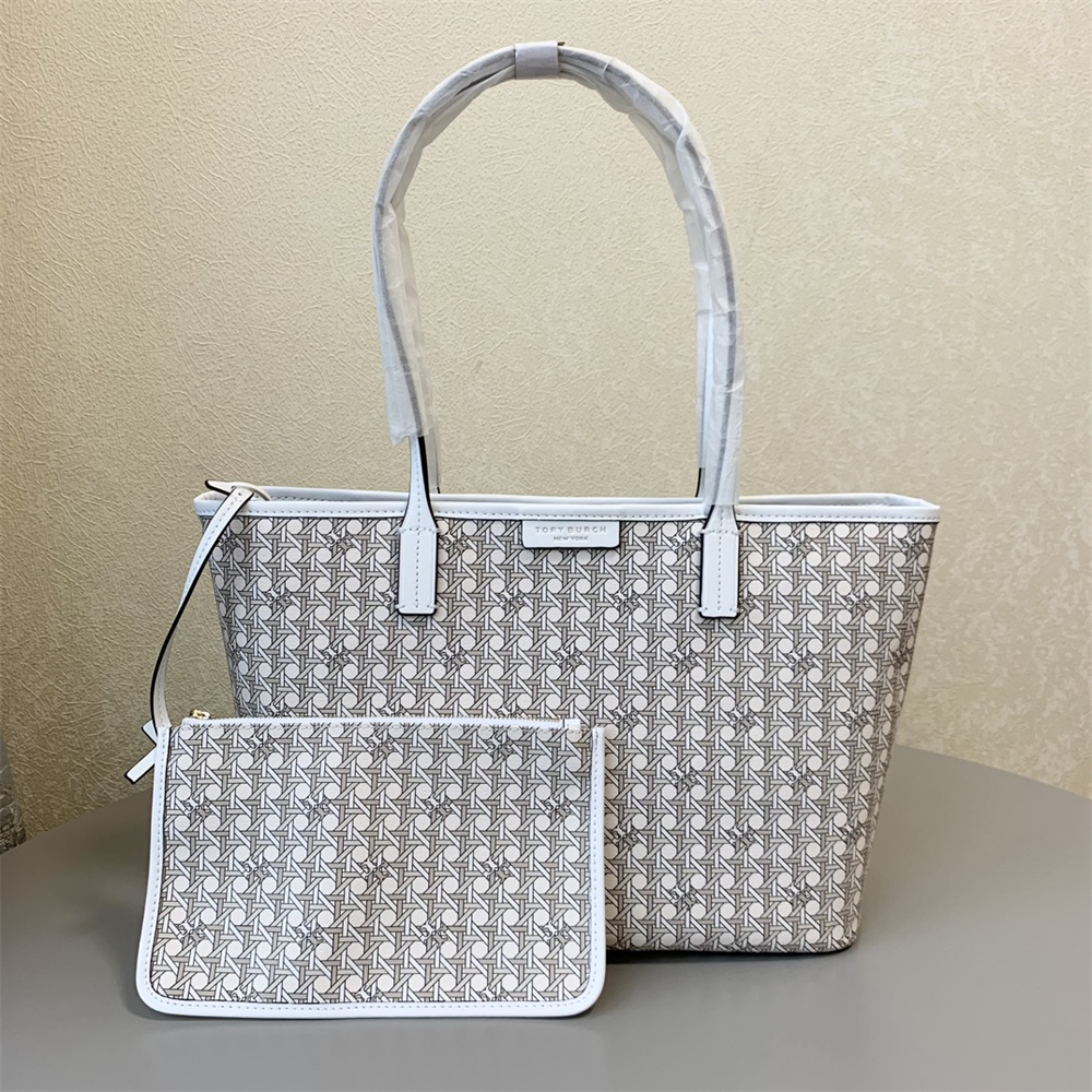 TORY BURCH（トリーバーチ） エバーレディ ジップ トートバッグ