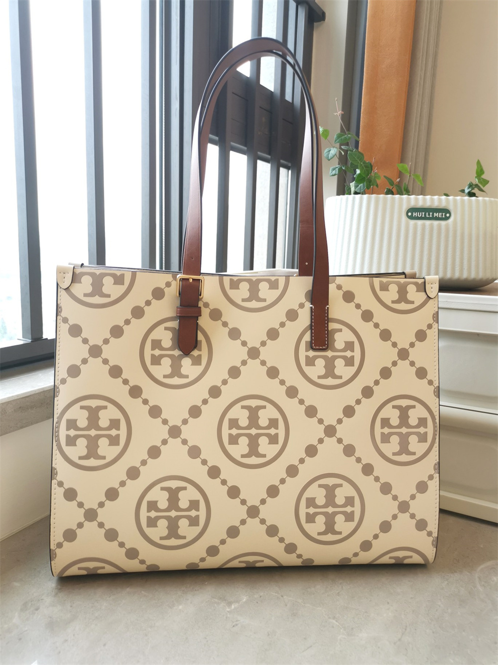 TORY BURCH トリーバーチ バッグ Tモノグラム コントラスト エンボス ミニ スクエアトート ハンドバッグ プレゼント 贈り物 :  hxqxy085 : happyheart - 通販 - Yahoo!ショッピング