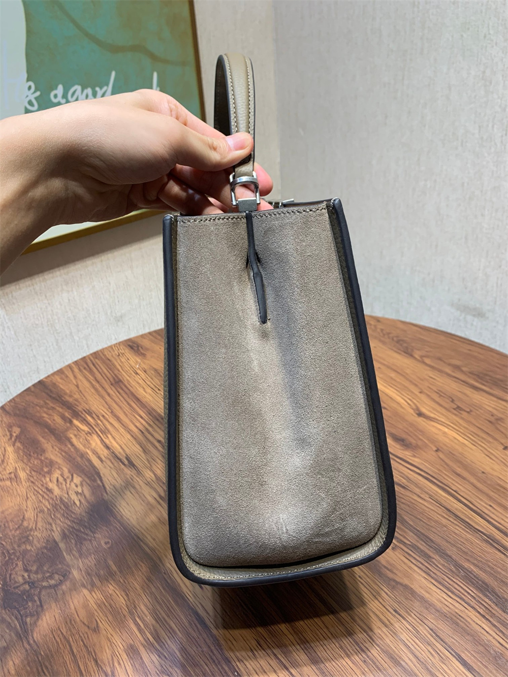 TORY BURCH（トリーバーチ） Tory Burch ELEANOR PEBBLED SATCHEL 斜め