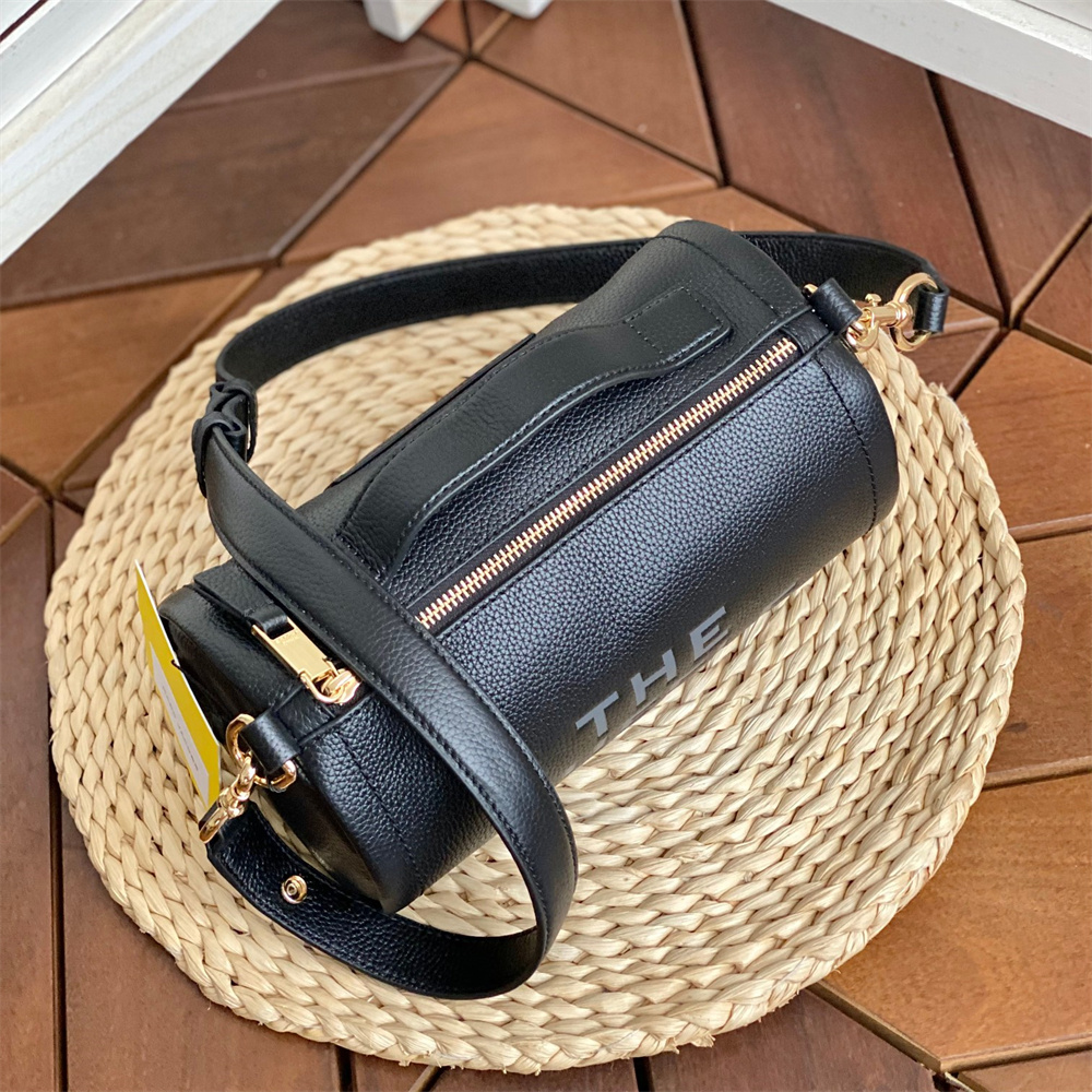MARC JACOBS Marc Jacobs マークジェイコブス ザ レザー