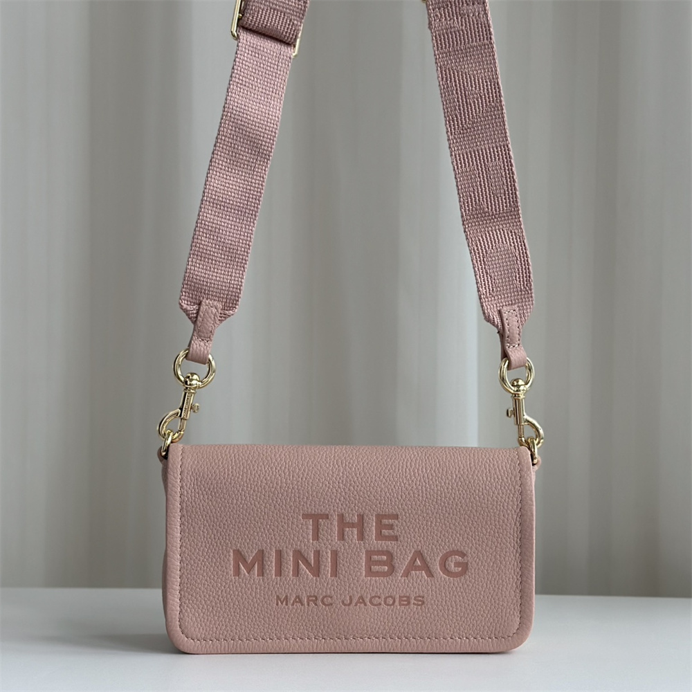 MARC JACOBS（マーク・ジェイコブス） ザ レザー ミニ バッグ