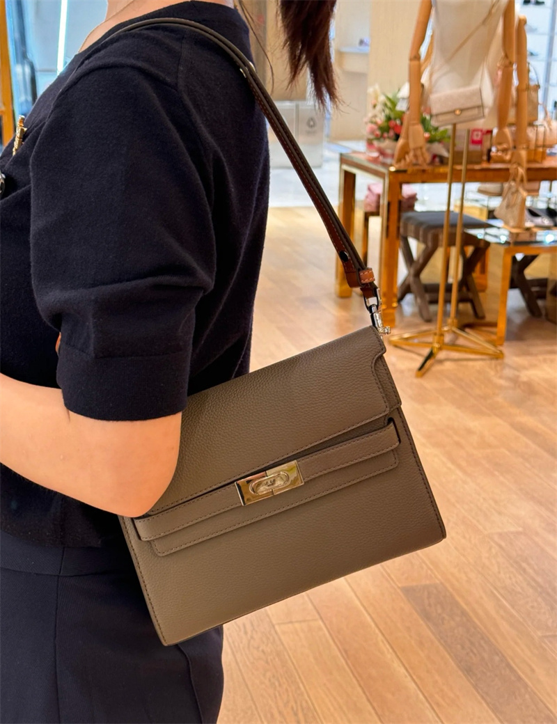 TORY BURCH リー ラジウィル プチ ダブルバッグ リー ラジウィル プチ ダブルバッグ: レディース クロスボディ