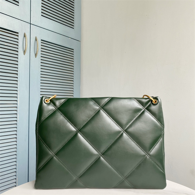 TORY BURCH（トリーバーチ） キラ ダイヤモンドキルト サッチェル