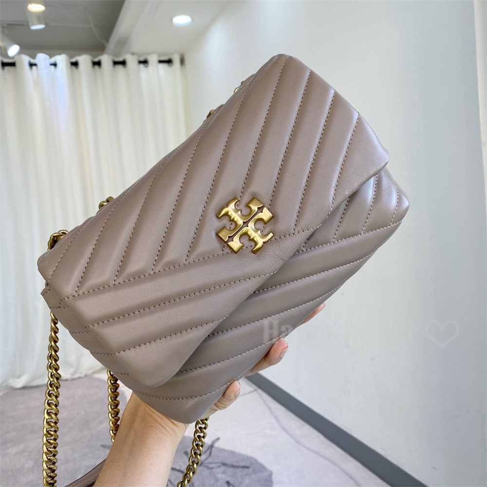 TORY BURCH トリーバーチ キラ チェーンウォレット クロスボディ